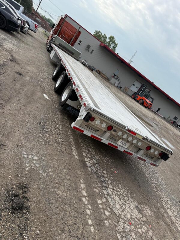 2022 EXTREME 3 Axle Low Pro Step Deck 17.5
