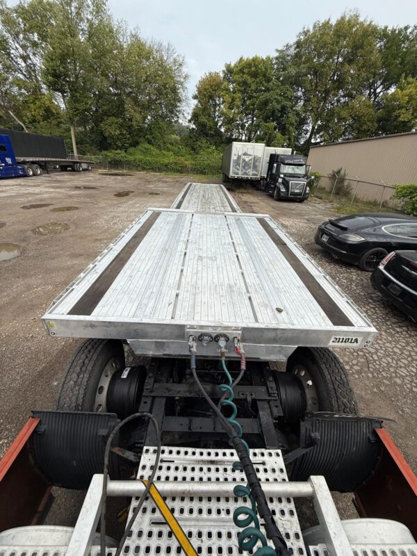 2022 EXTREME 3 Axle Low Pro Step Deck 17.5