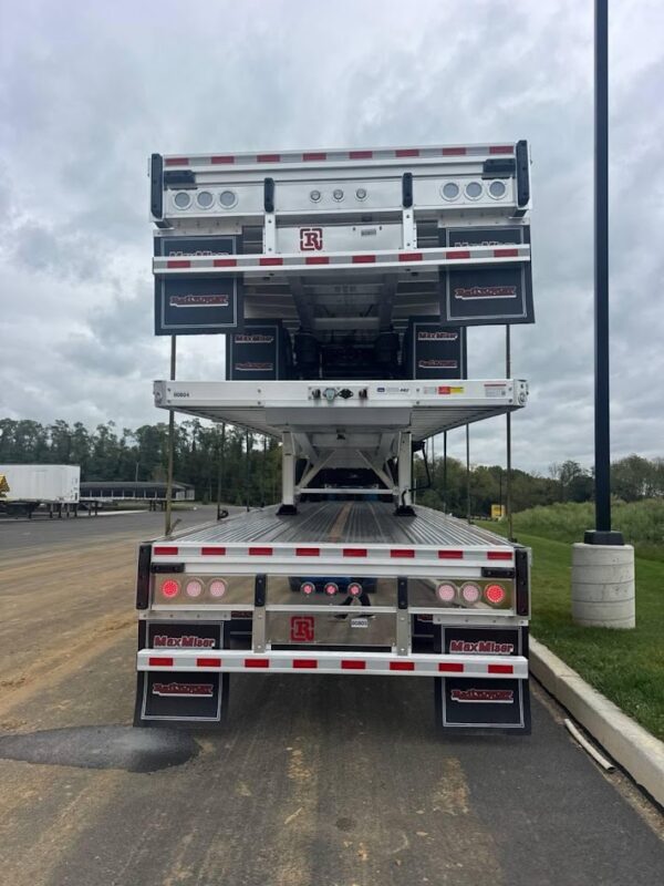 2027 REITNOUER MAXMISER 53×102 FLATBED rear view