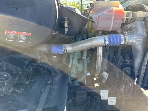 2020 Volvo VAH64 Autocarrier Truck for Sale