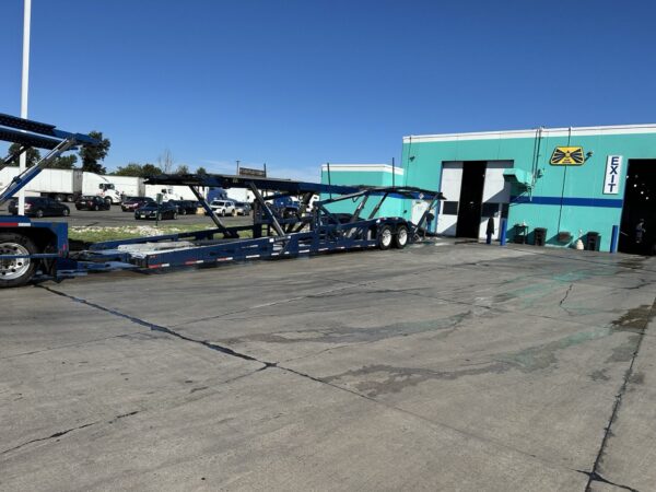 2020 Volvo VAH64 Autocarrier Truck for Sale