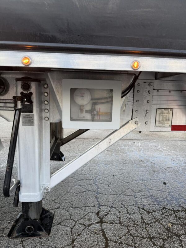 2021 Reitnouer MaxMiser Flatbed Low Pro Conestoga 4