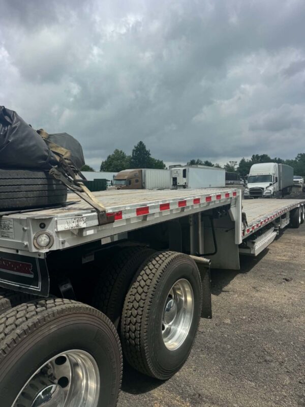 2025 Reitnouer DropMiser 53 ft step deck trailer (18)