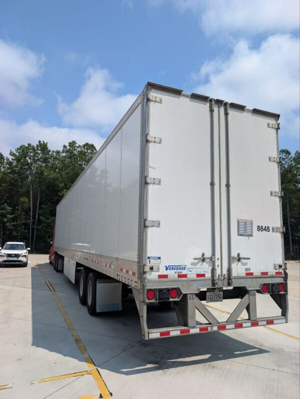 2022 Vanguard 53' Dry Van Trailer (2)