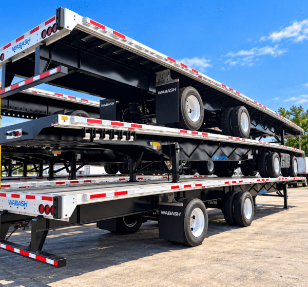 2028 WABASH COMBO 53 FT FLATBED TRAILER WITH FIXED SPREAD AXLES